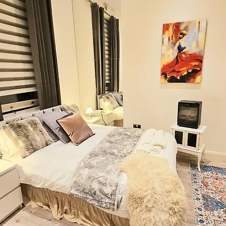 Central London Studio - Private & Fully Equipped